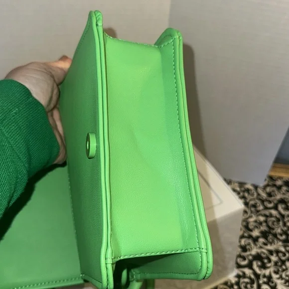 NWOT NANETTE LEPORE FLAP CROSSBODY BAG WITH A BOW 💚 luxury Fabulous Bow - Picture 13 of 16